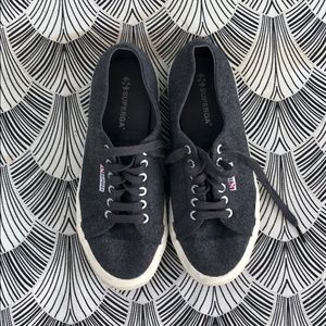 Women’s Supergas, gray wool/polyester